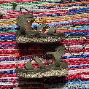 Franco Sarto Espadrilles in Green